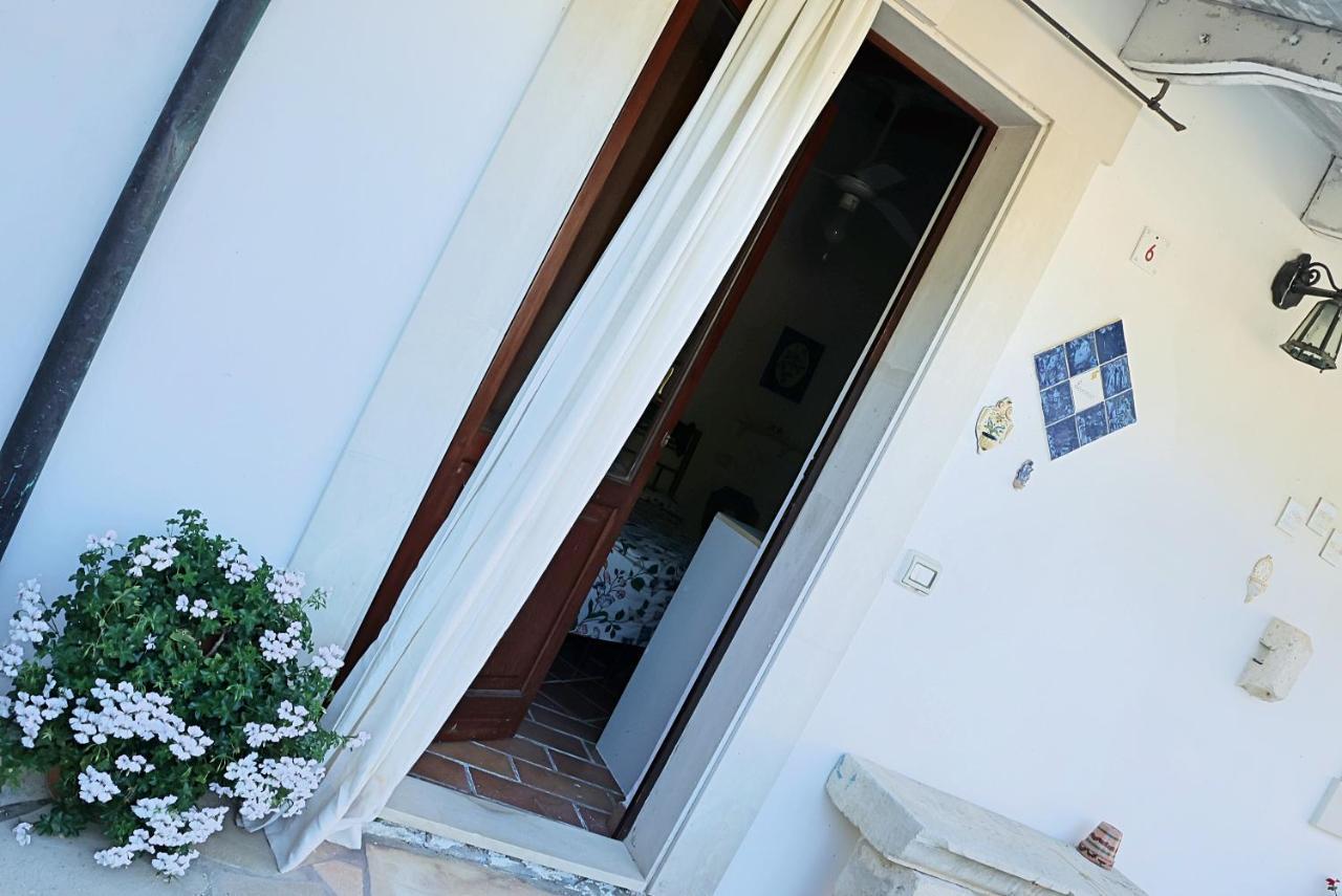 Il Casale Residence Племмирио Экстерьер фото